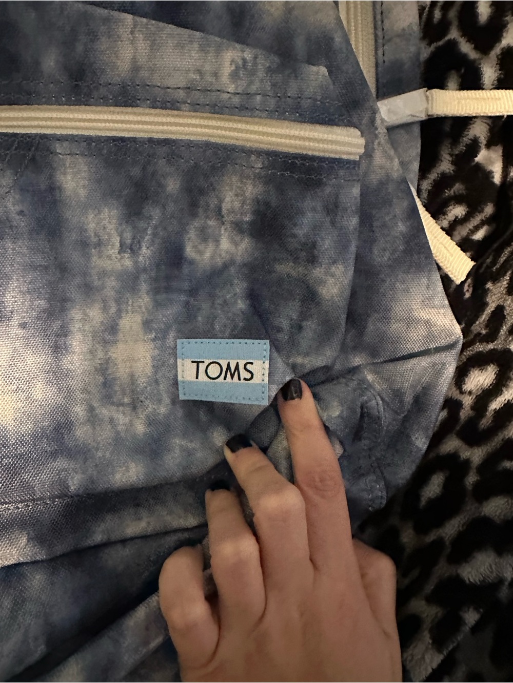 NWOT TOMS backpack - Picture 2 of 5